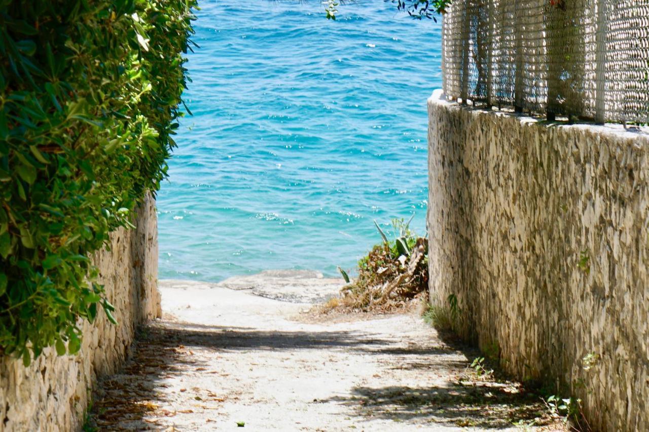 Trogir-Luxury Villa Sapphirus Seget Vranjica Exterior foto